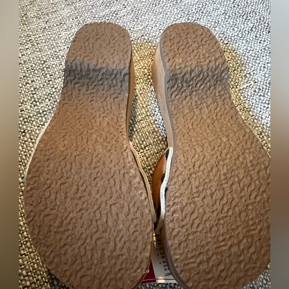 RARE 1970’s VINTAGE Dr. Scholl Tan Exercise Sandals with original tags - Picture 8 of 10